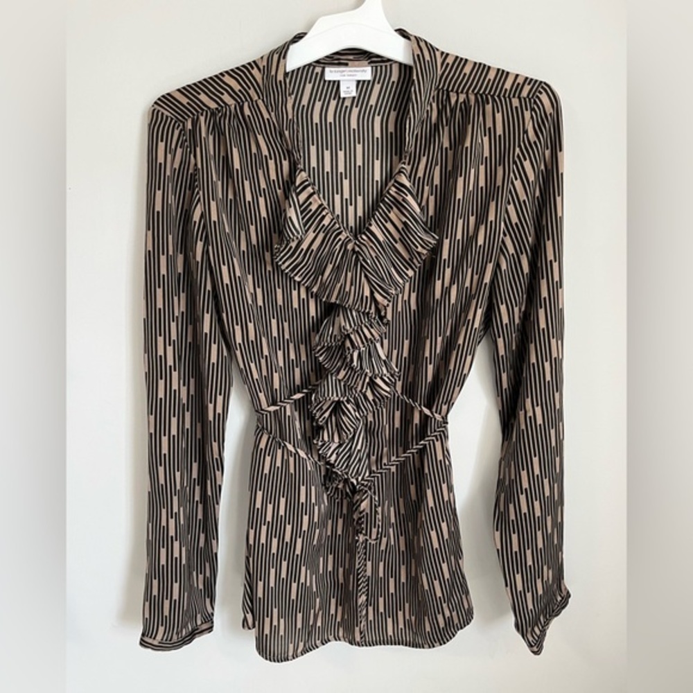 Liz Lange Tan‎ Patterned Maternity Blouse | Size Medium